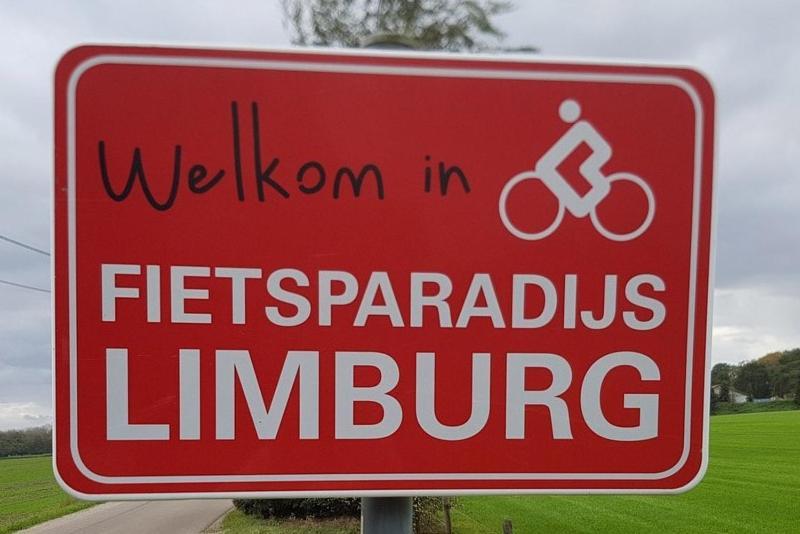 Vakantiebungalow Simpelveld Eksteriør bilde